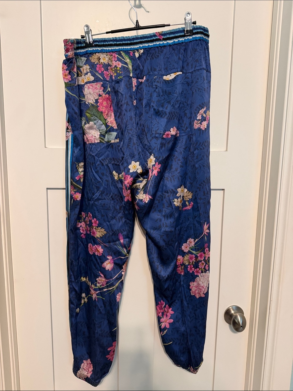 Johnny Was Silk Blend Bohemian Athleisure Navy Floral Elastic Waist Pants Size L - Picture 4 of 11